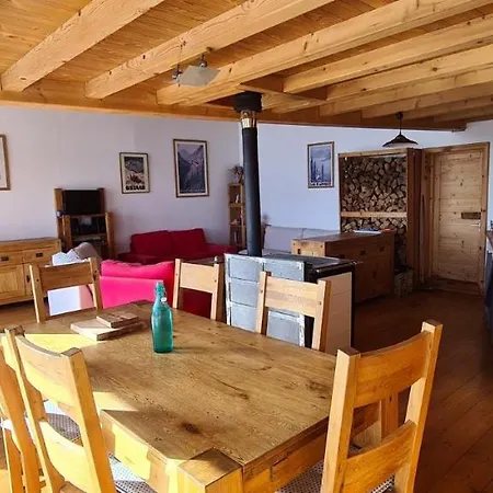 Chalet Chalet Isole Les Toits De Tarentaise *