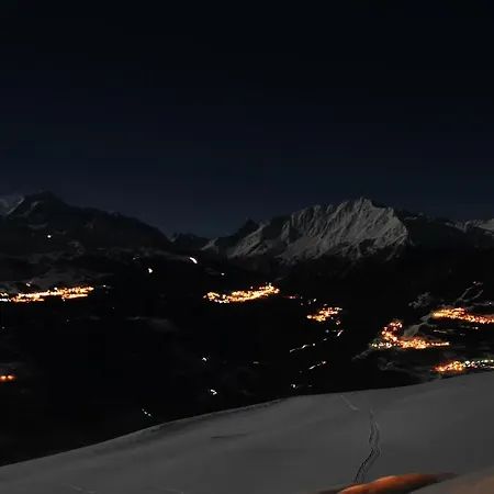 Chalet Chalet Isolé Les Toits De Tarentaise *